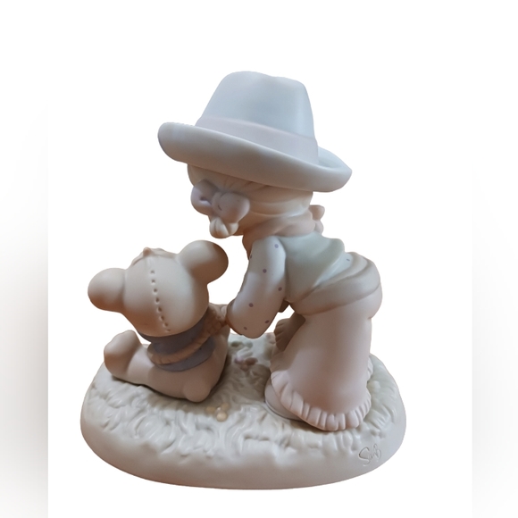 Precious Moments Porcelain Figurine "I can't bear to let you go" 1994 - Picture 4 of 7